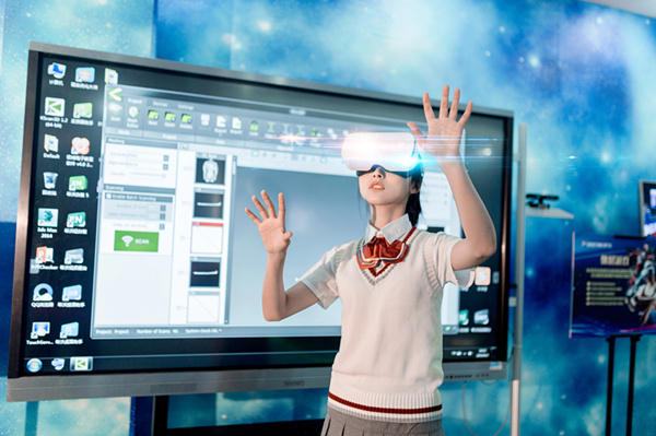 初<a href=http://njxh.cn target=_blank class=infotextkey>高中</a>女生成績不理想，可以學什么技術？